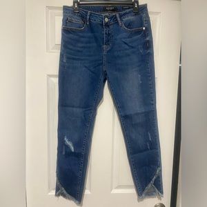 Judy Blue Mid-Rise Tulip Hem Skinny Fit Jeans